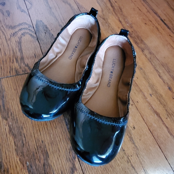 Lucky Brand Elessia Patent Flats - Picture 2 of 4